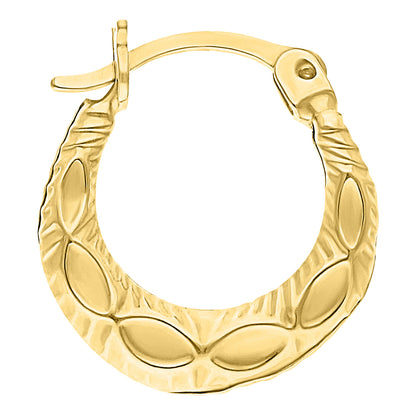Arracadas Diamantadas con Diseño Ovalado en Oro 10k