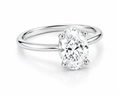 Solitario Corte Oval de .50ct en Oro 14k